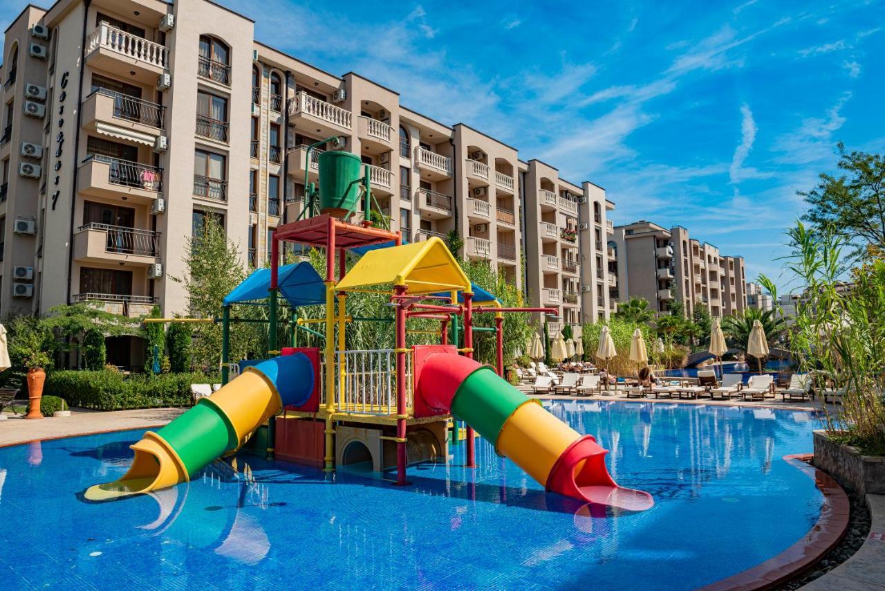 Menada Apartments In Cascadas Slăntjev Brjag Exteriör bild