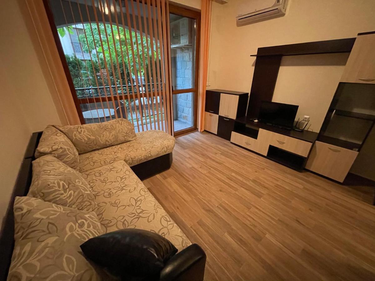 Menada Apartments In Cascadas Slăntjev Brjag Rum bild