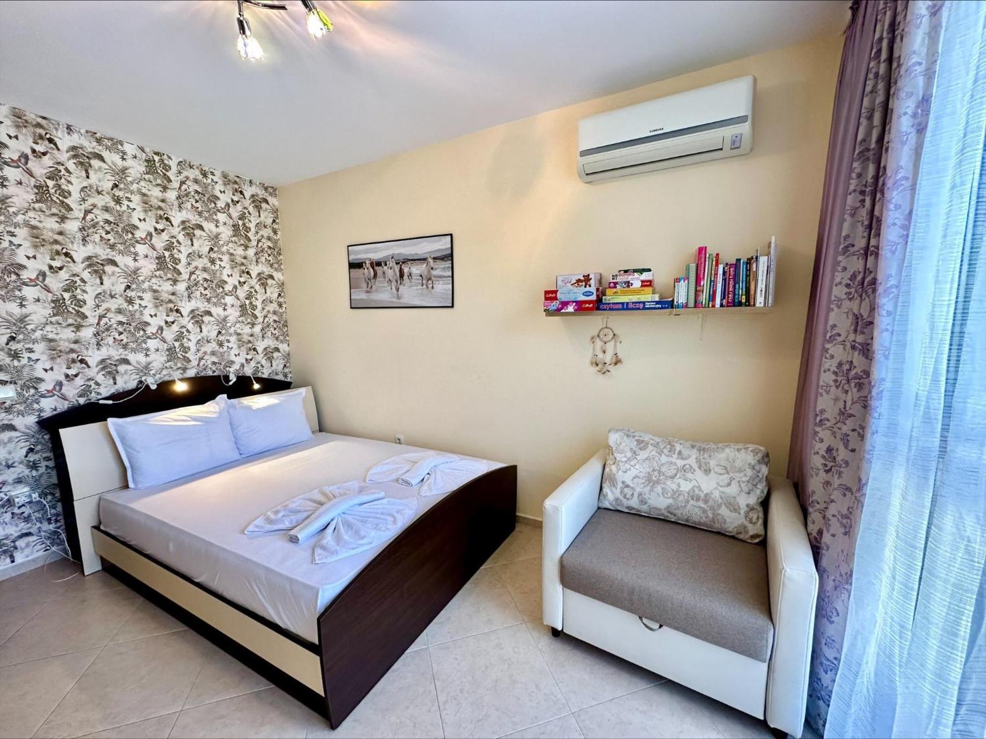 Menada Apartments In Cascadas Slăntjev Brjag Rum bild