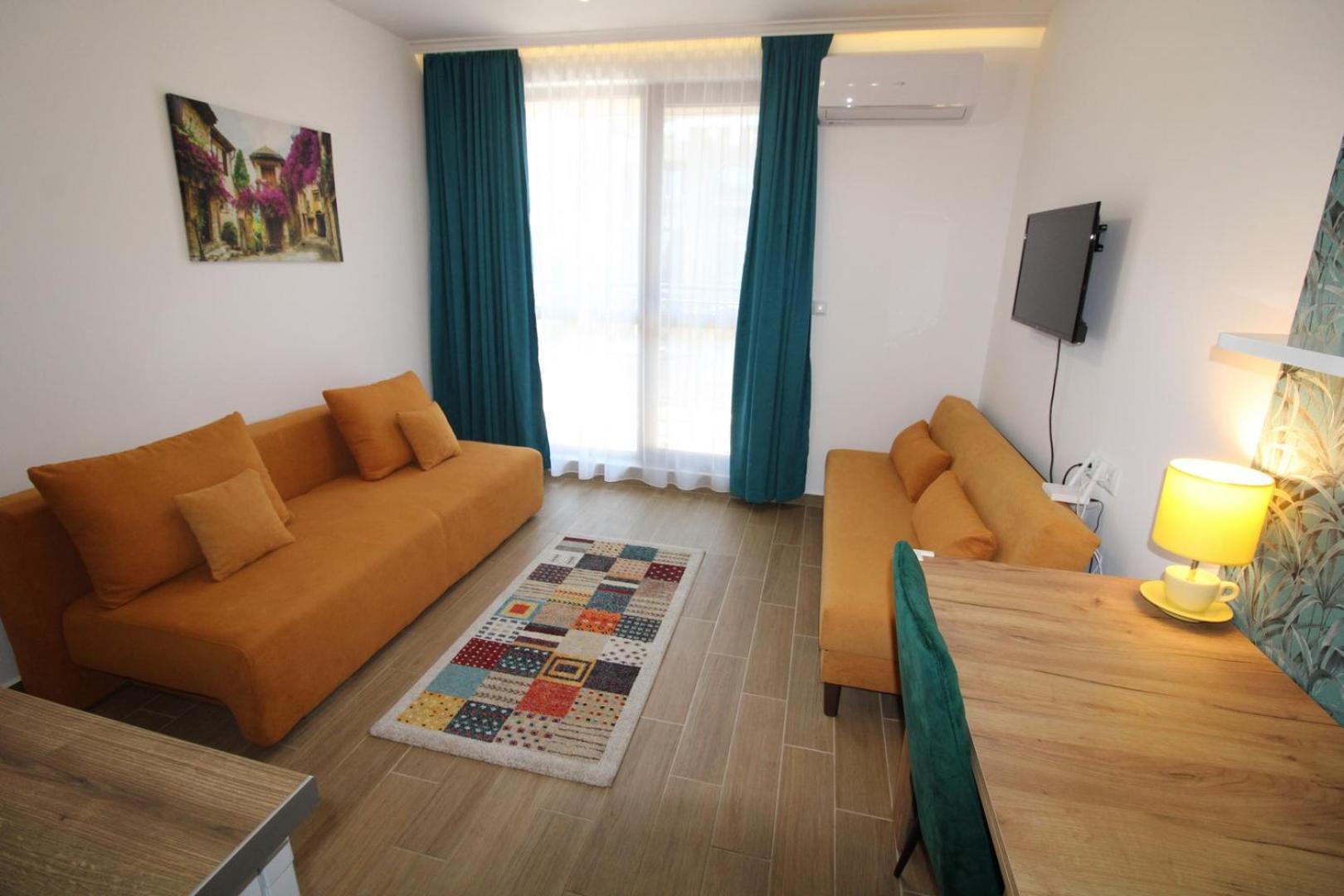 Menada Apartments In Cascadas Slăntjev Brjag Rum bild